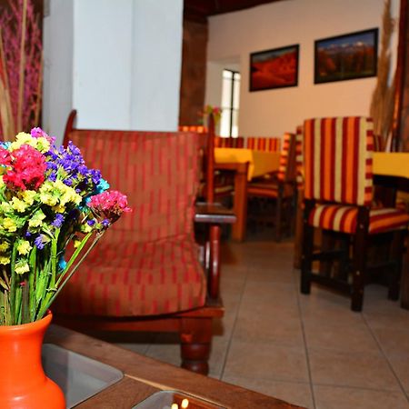 Hotel La Giralda Salta Extérieur photo