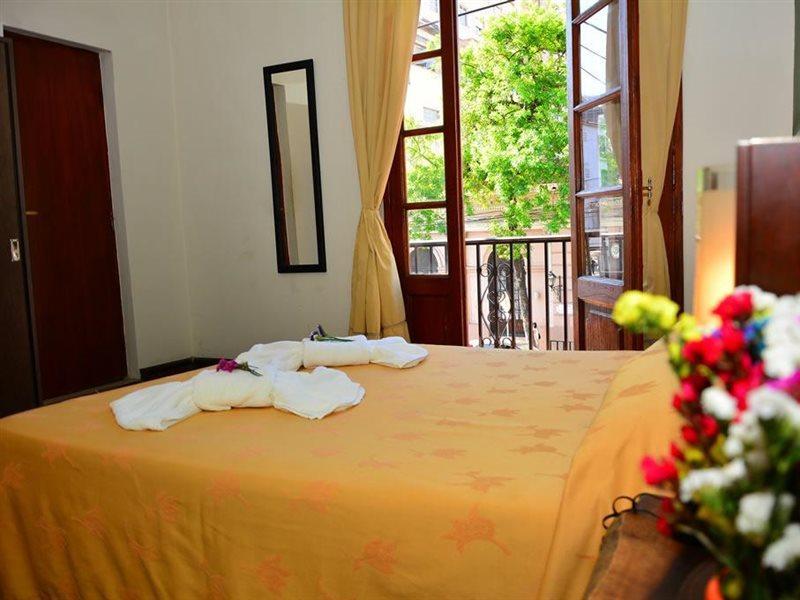 Hotel La Giralda Salta Extérieur photo