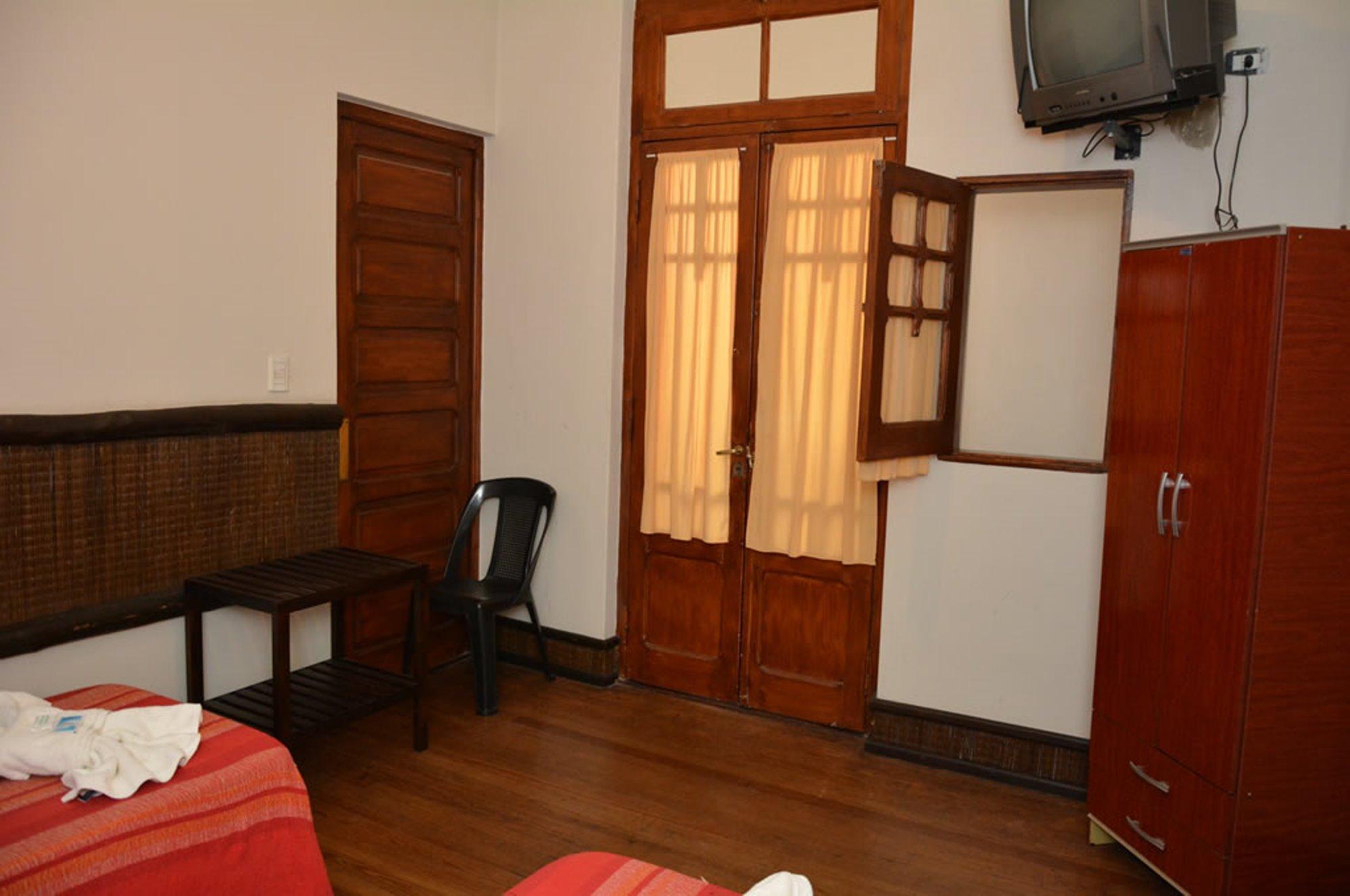 Hotel La Giralda Salta Extérieur photo